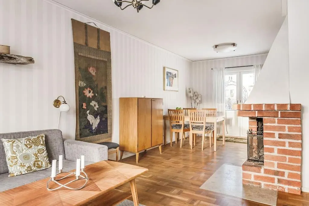 Retro Retreat With Modern Comforts Стокгольм 0*,  Швеция